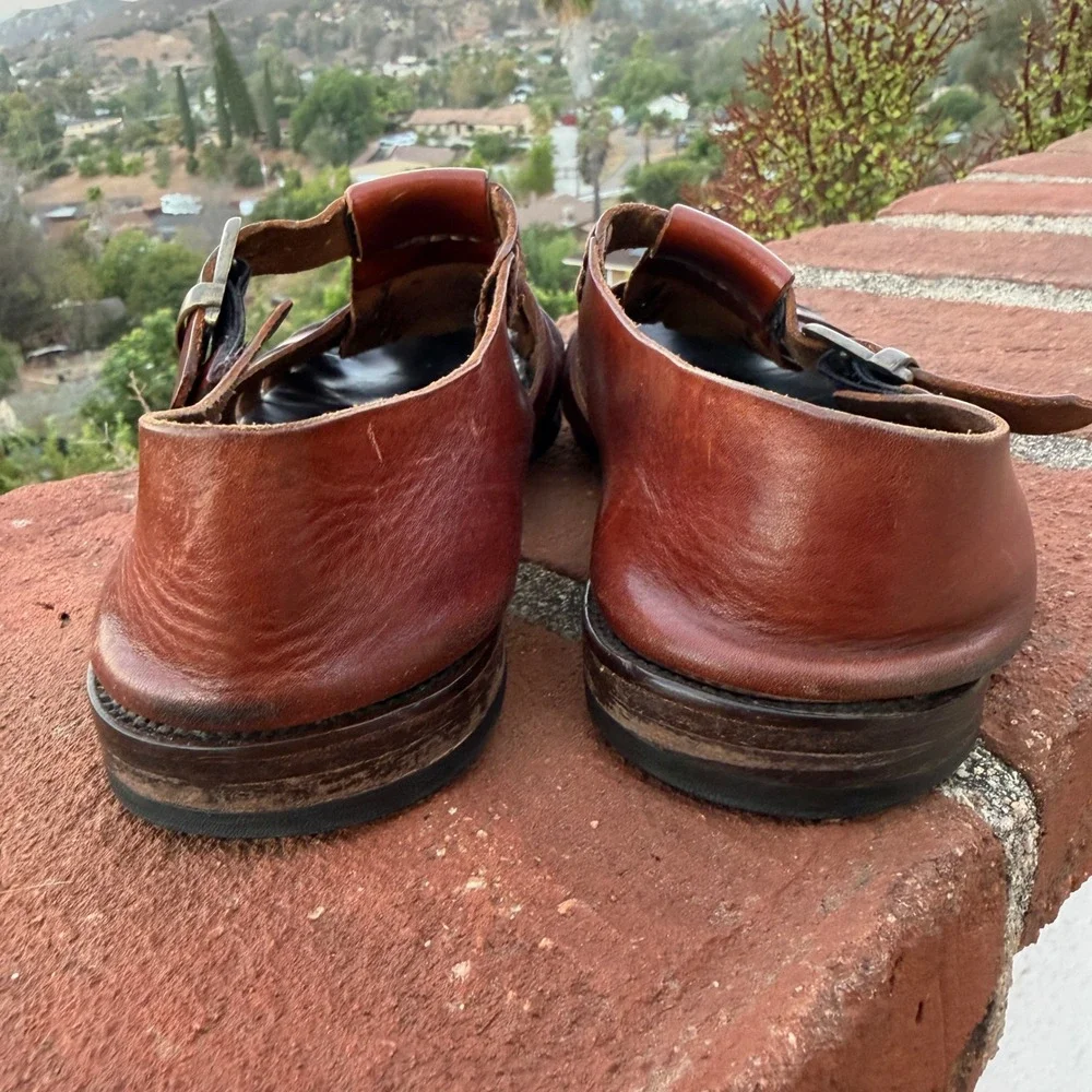 Tommy Bahama Brown Leather Huarache Fisherman Sandals Vibram Sole Mens 9